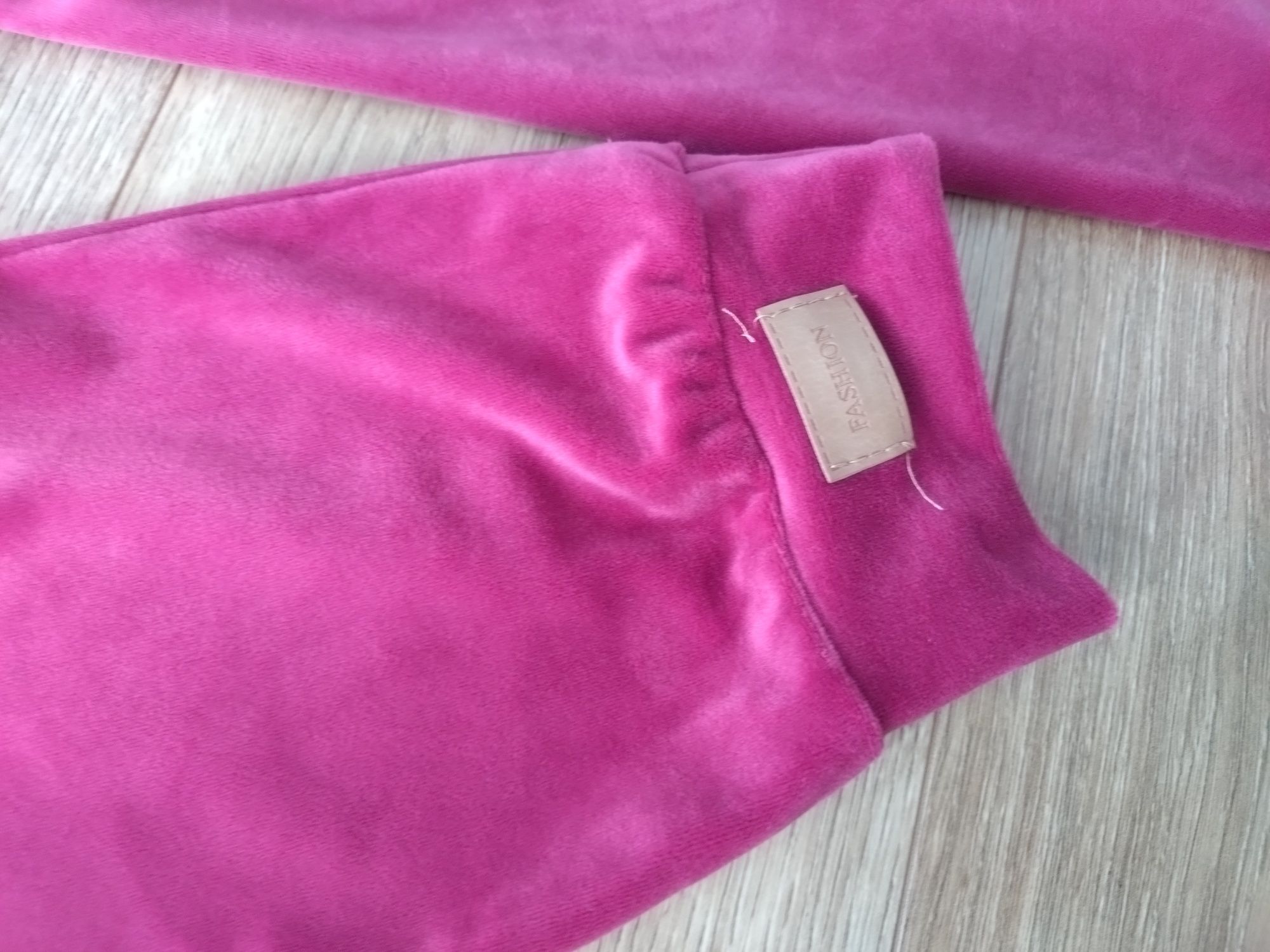 Dres welurowy S biskupi