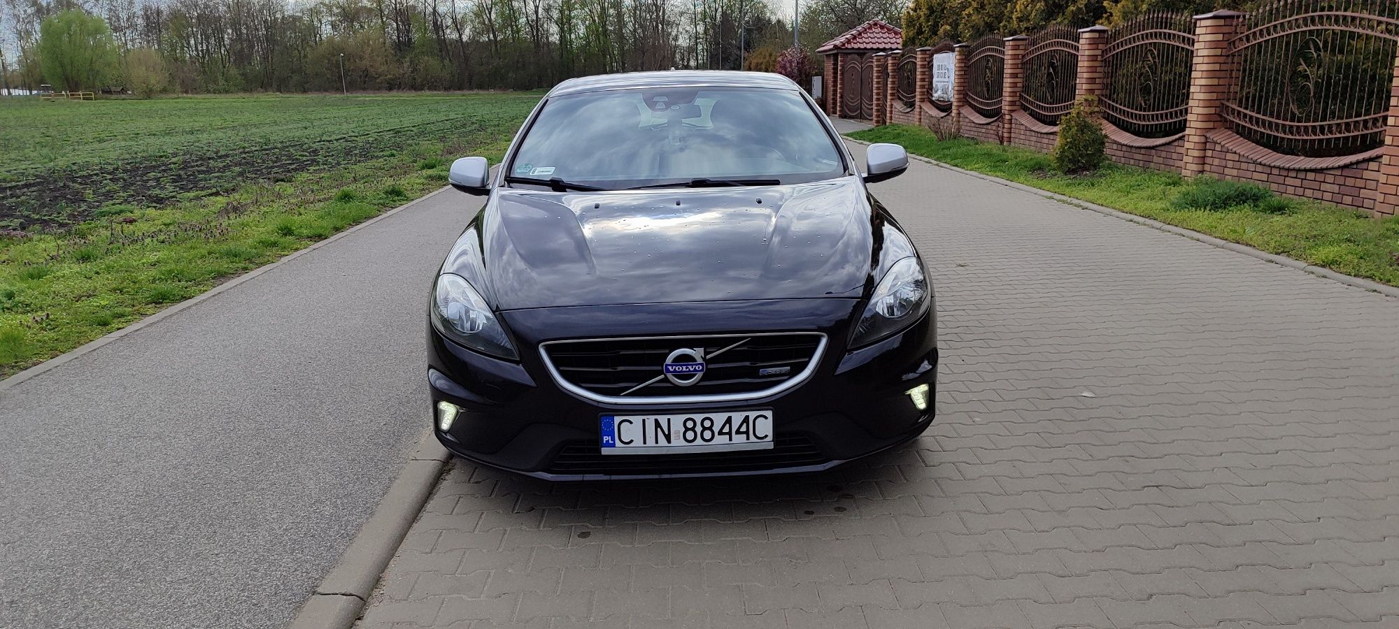 Volvo v40 D4 190km 2014r R-design