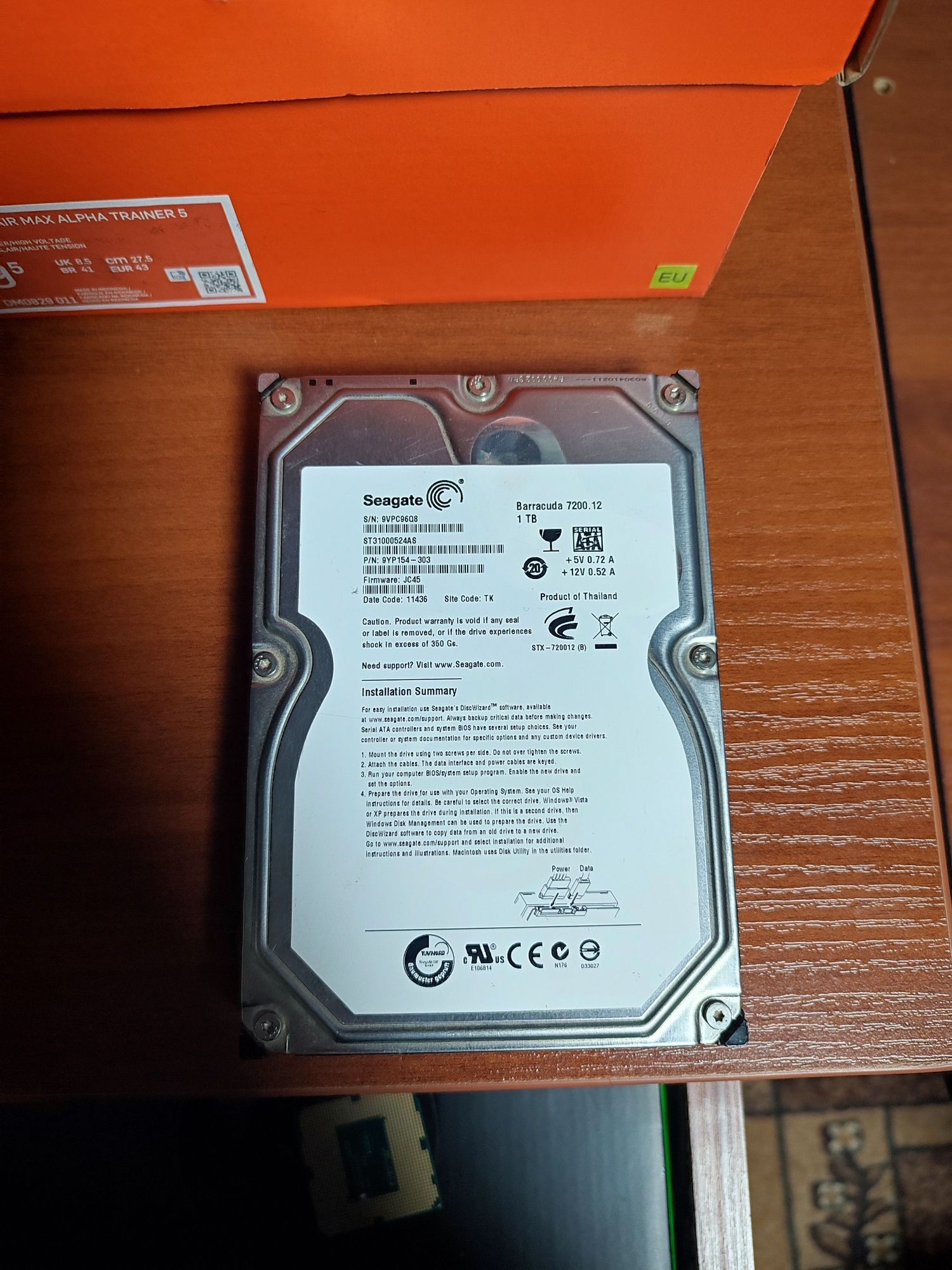 Жёсткий диск Seagate 1 tb