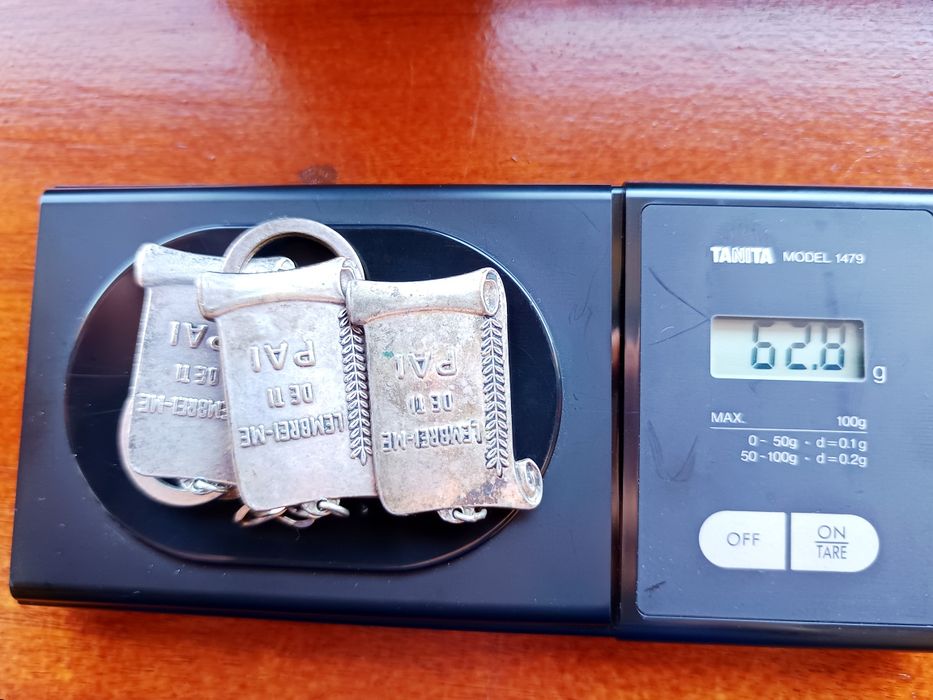 3 Chaveiros prata lei