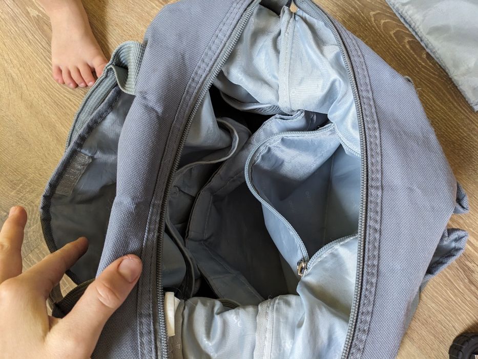 Torba sportowa do wózka przewijak Babyono szara na ramię