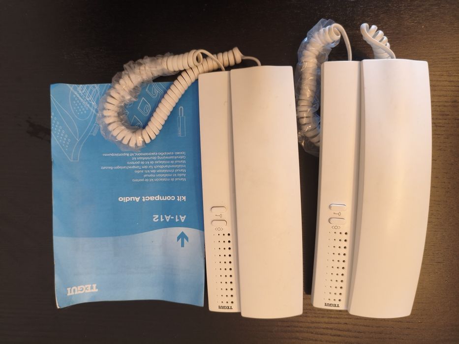 Intercomunicador/ telefone de porta Tegui