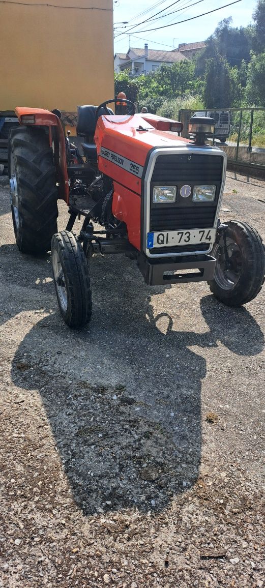 Massey Ferguson 355
