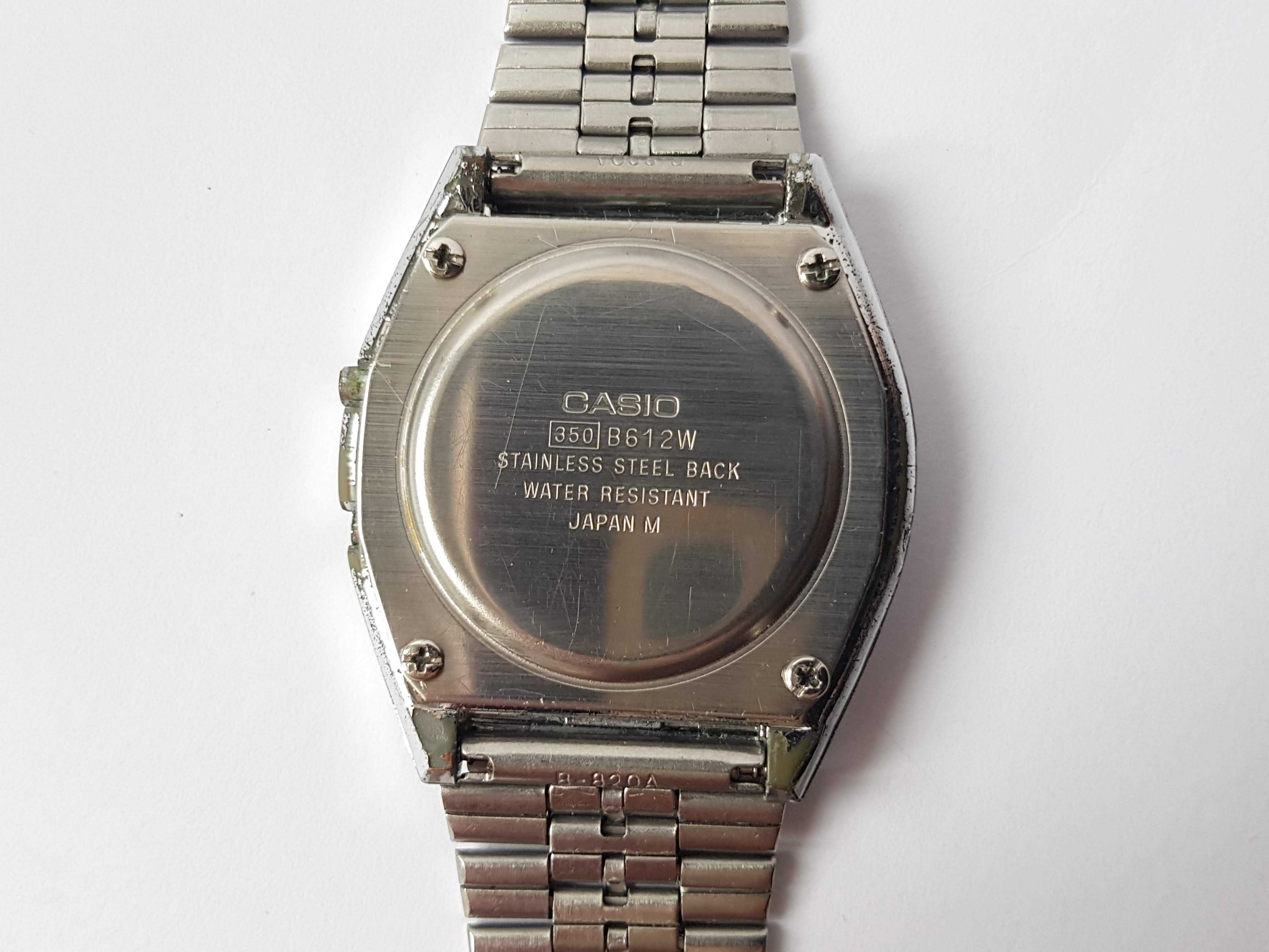 Вінтажний Casio B612 W, на ходу, час, календар. Японія.