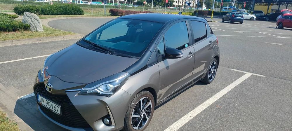 Toyota Yaris TOYOTA YARIS - 1.5, 2019 r. - pierwszy właściciel - przebieg 36.700