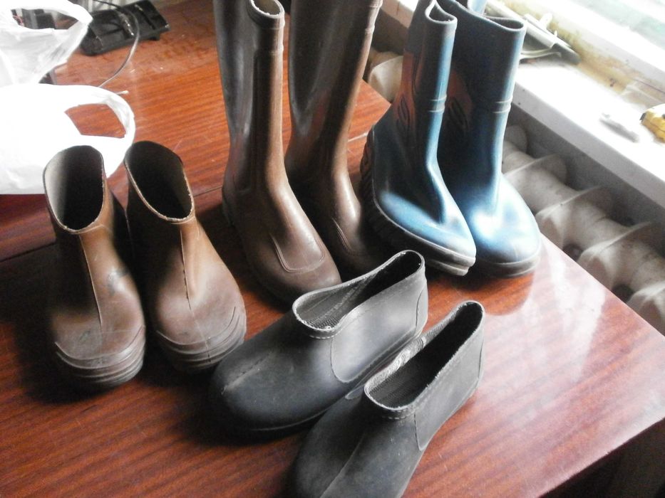 Сапоги резиновые и галоши СССР 4 пары