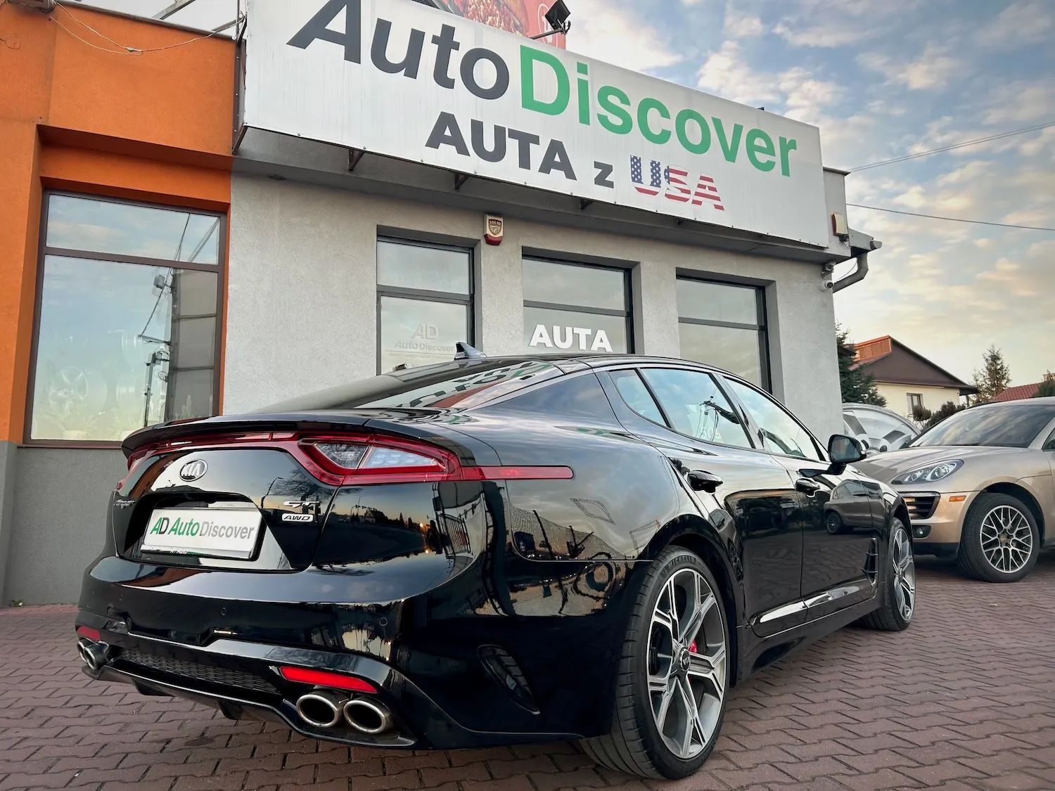 Kia Stinger Kia Stinger GT AWD /bez GPF! /LED /CarPlay /BLIS /BREMBO