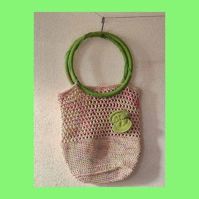 Malas de crochet feitas à mão