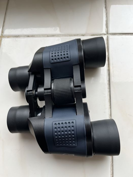 Продам новый бинокль