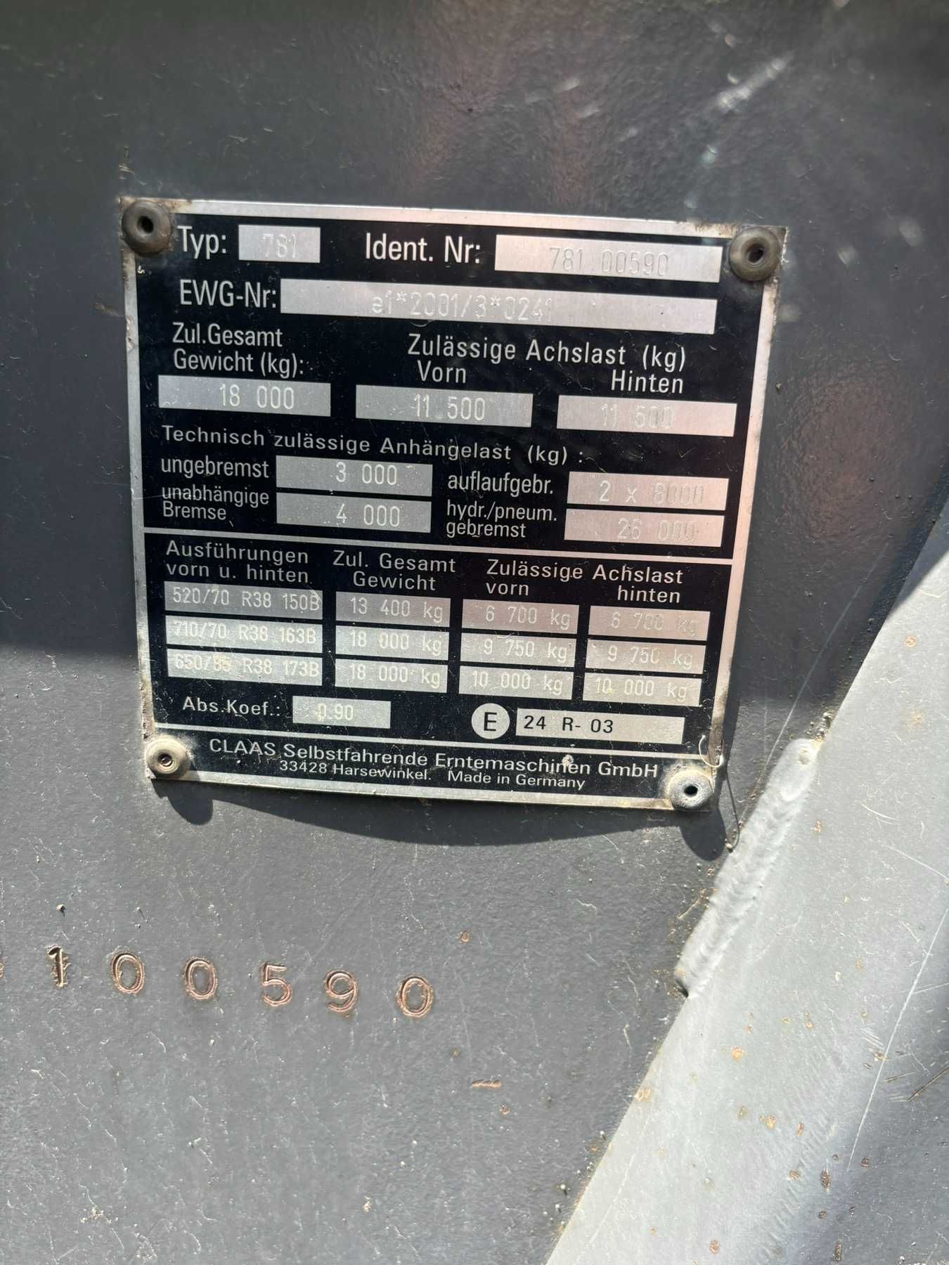 трактор CLAAS XERION 3800