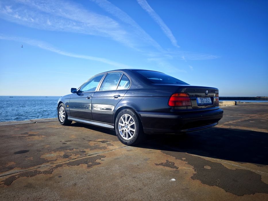 BMW E39 523i 170cv