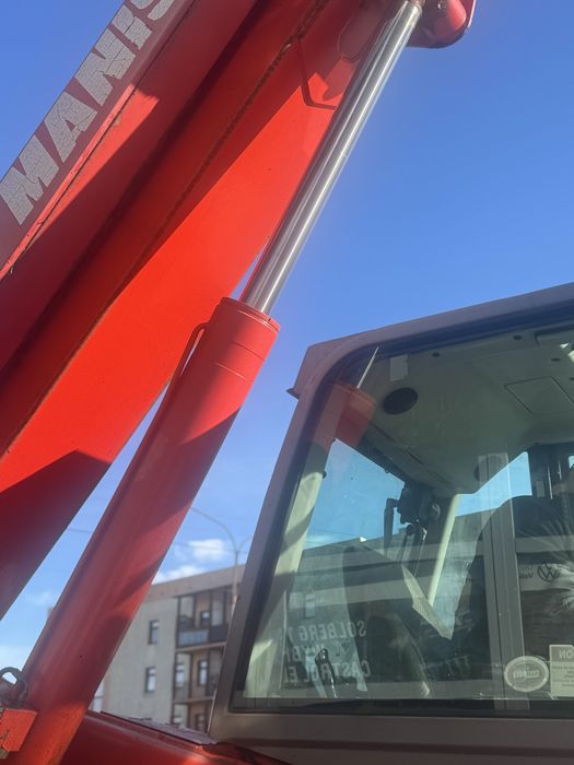 Manitou 1542 roto ladowarka obrotowa +kosz i widły