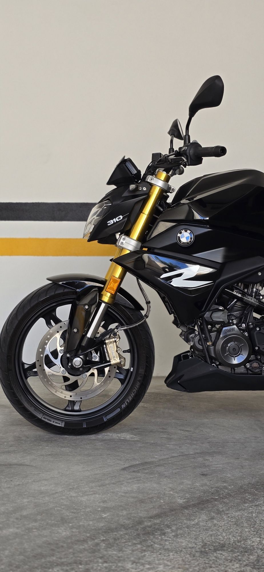 BMW G310 R - rebaixada
