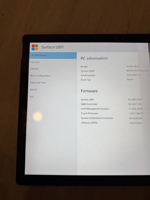 Ноутбук Microsoft surface book 1