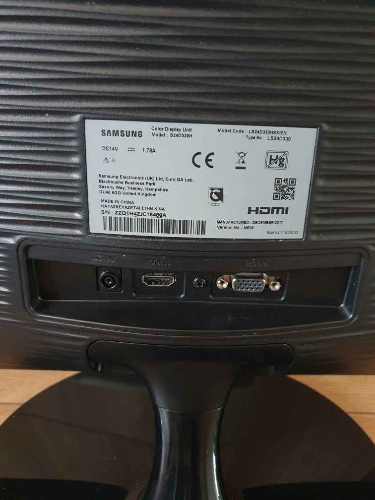 Monitor Samsung 24" S24D330H LED TN FHD HDMI + klawiaturą gamingowa