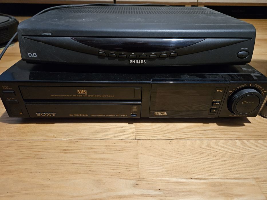 Magnetowidy VHS Sony SLV-363EE , Otake i dekoder tuner cyfrowy philips