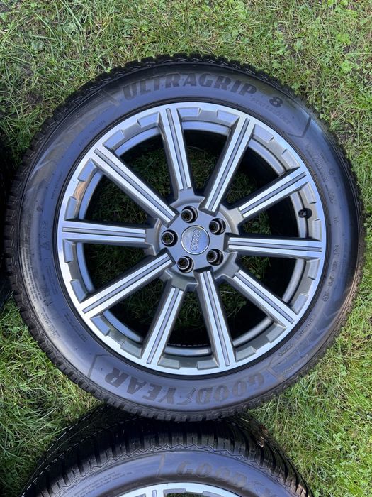Kola Felgi Alu Audi Q7 Q8 285/45/20 Goodyear zima 2021r. Oryginal