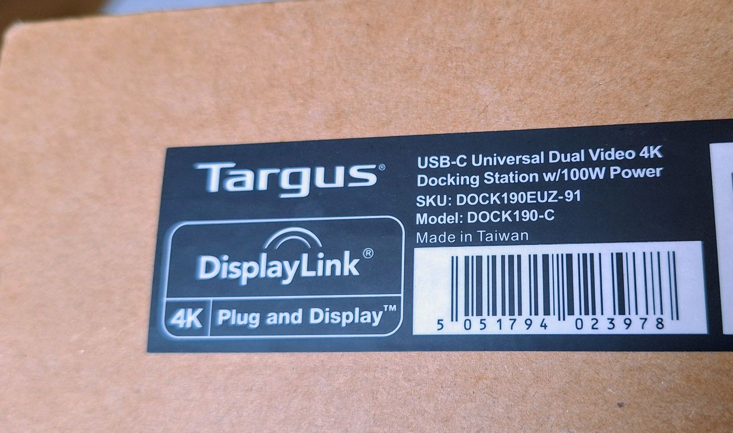Targus Uniwersalna stacja dokująca USB-C DV4K 100 W DOCK190-C

Prod