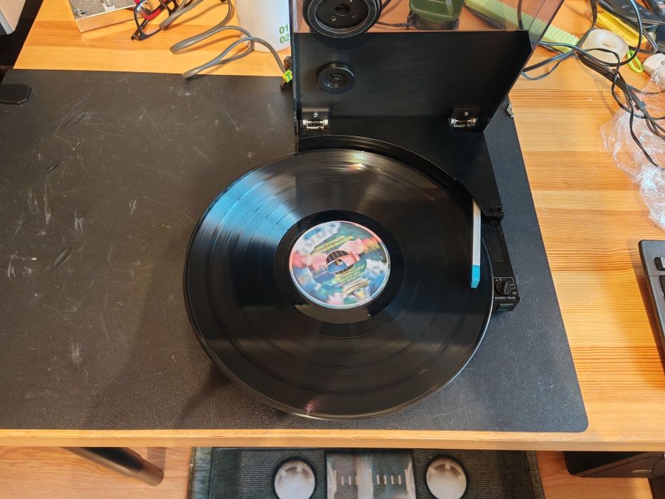 Gira discos portátil Sony PS Q3A