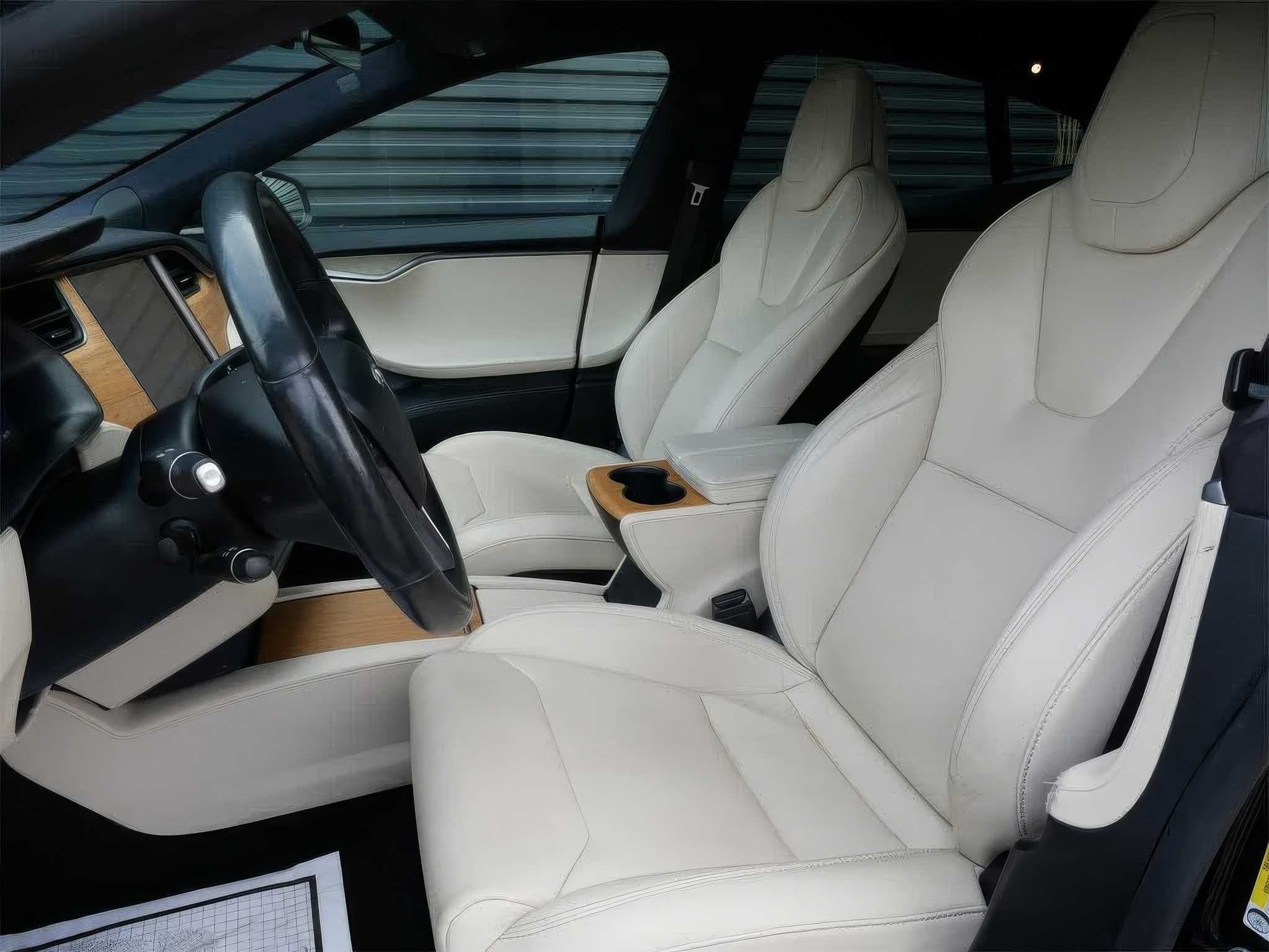 2020 Tesla Model S Long Range
