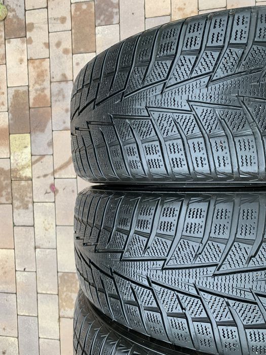 Зимові шини(резина) 235/55 R19 “HANKOOK” Winter I*Cept X - 4шт.