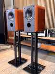 Kef SP3254 Reference Monotor kolumny podstawkowe RDM two