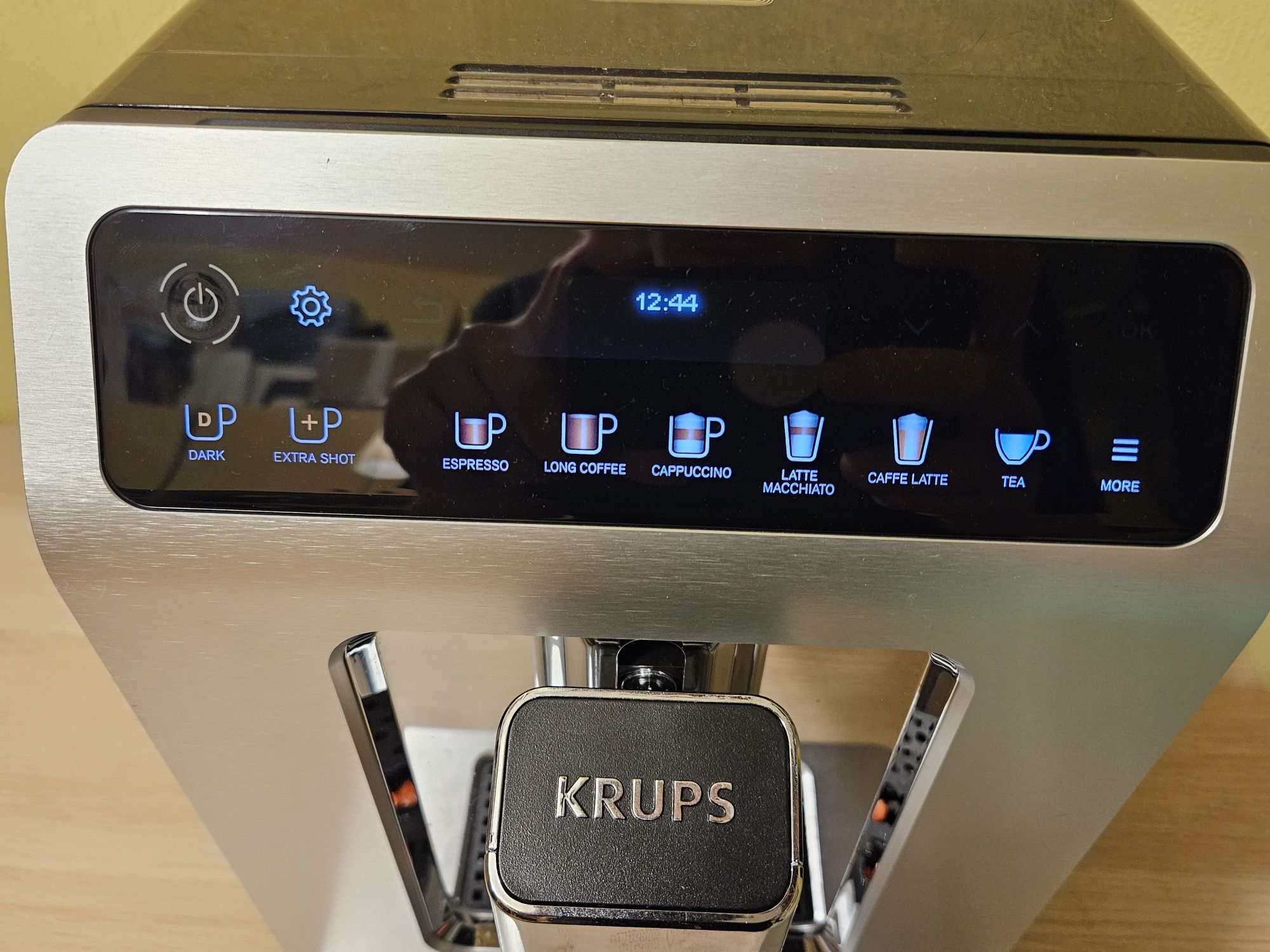 Ekspres automatyczny do kawy KRUPS evidence plus EA89