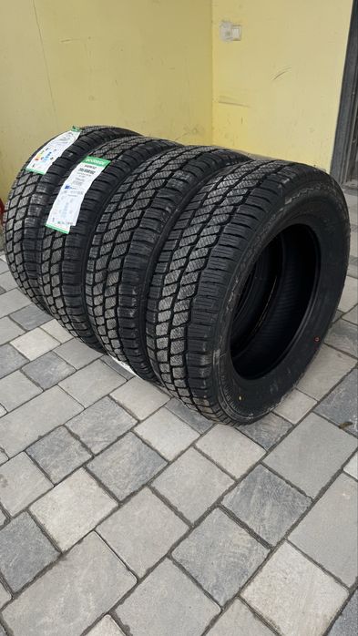 215 65 R16 C Нові шини цешка зимова гума