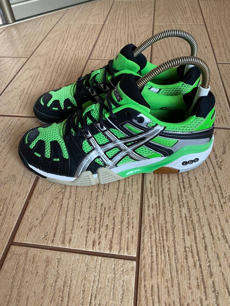 Asics GEL Progressive. Чоловічі волейбольні кросівки асікс. Оригінал