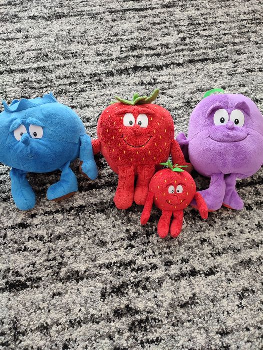Maskotki/pluszaki owoce, warzywa gang świeżaków