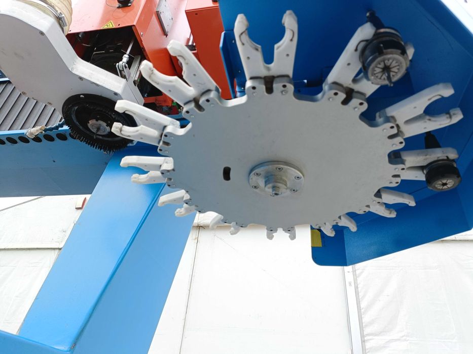 Ploter CNC frezarka KIMLA BPF 2161 ze stopą odciągową 2.1x6.1