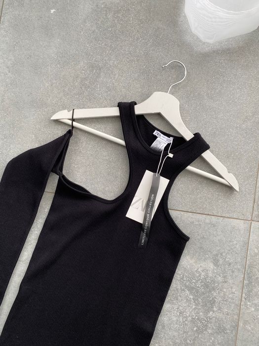 Sunkienka Zara bodycon cut