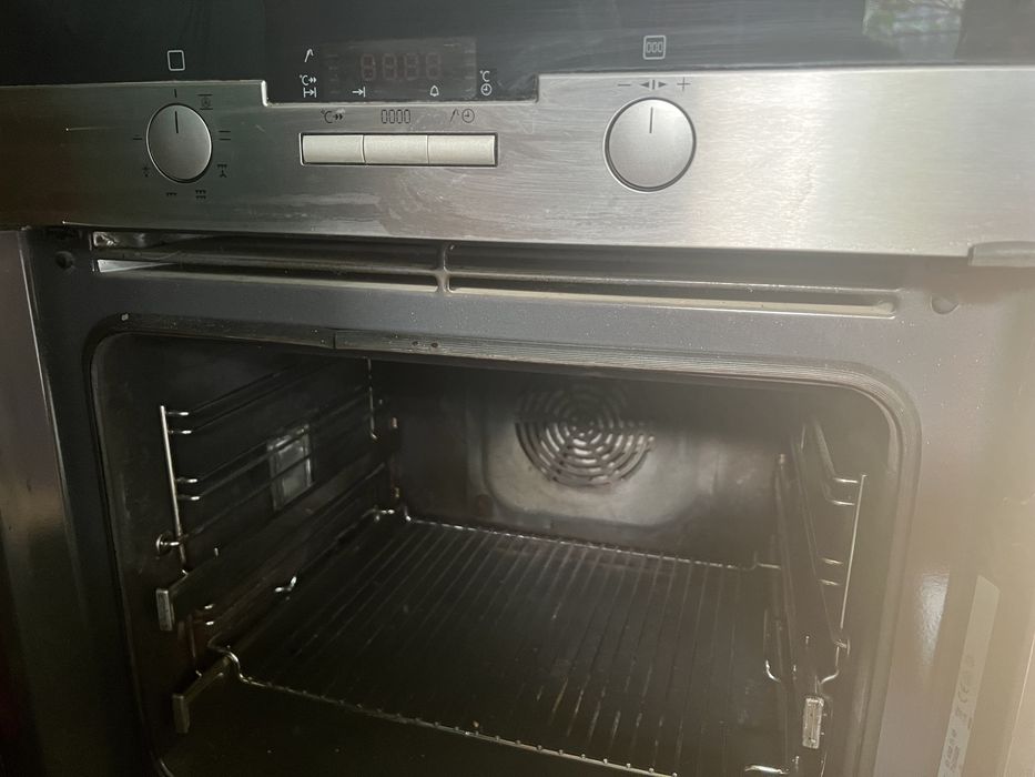 Духовный шкаф Electrolux