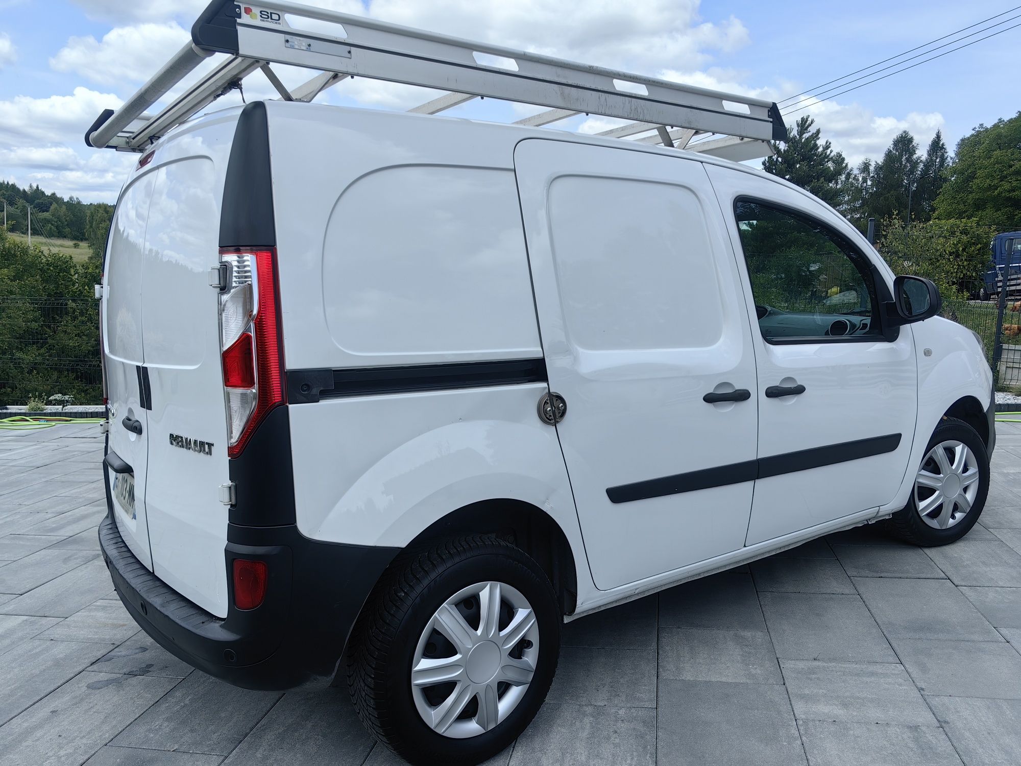 Renault kangoo 2016r 1.5 DCI 90 koni 176 tys km