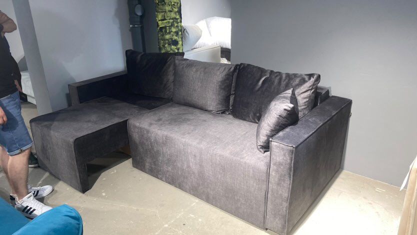 Диван помаранчевий, 220*100 см, доставка і хімчистка включена