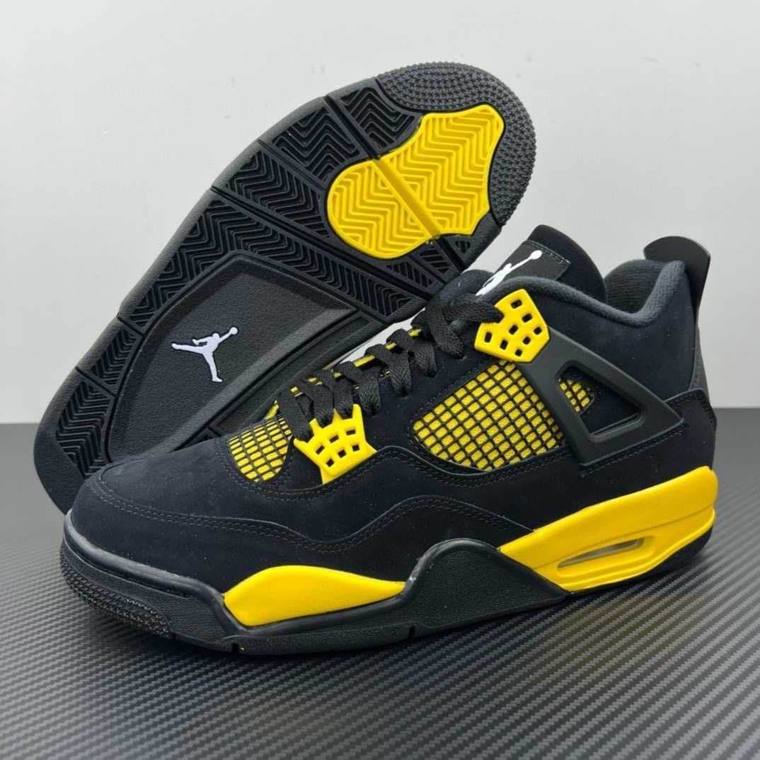 Jordan 4 Rétro Thunder.40