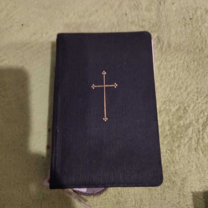 Niemiecki modlitewnik z 1912 r. w bardzo dobrym stanie z etui