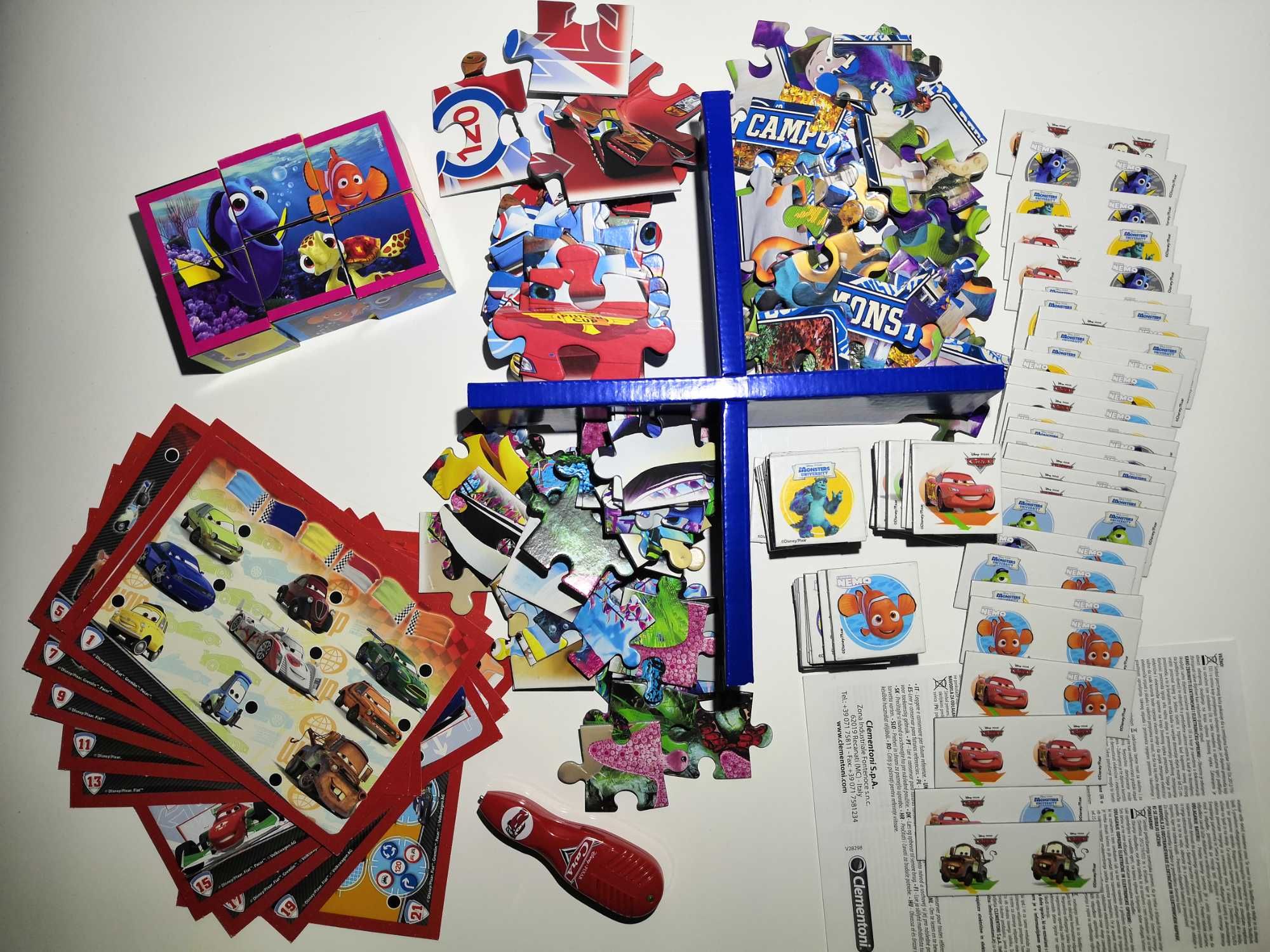 Zestaw 7x gry Clementoni Disney Smart Kit 7in1 puzzle, quizy, memo