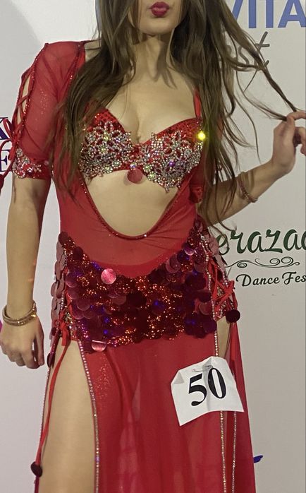 костюм шаабі для східних танців.