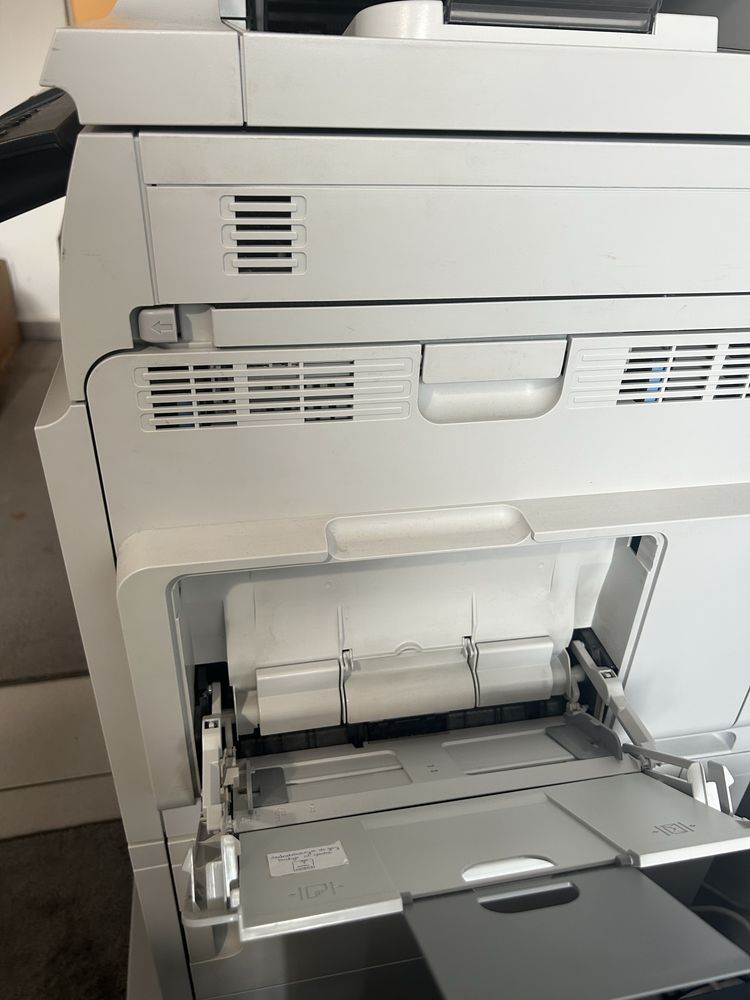 Sprawne urządzenie wielofunkcyjne HP Color LaserJet CM4540 mfp