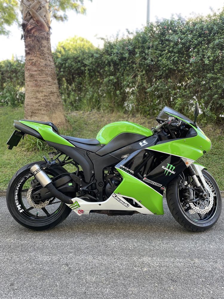 Kawazaki Zx6R - 2010