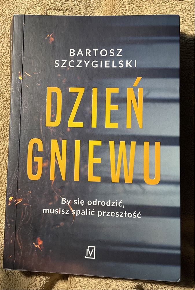 Dzień Gniewu - Bartosz Szczygielski