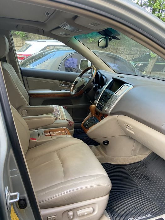 Продам Lexus RX350