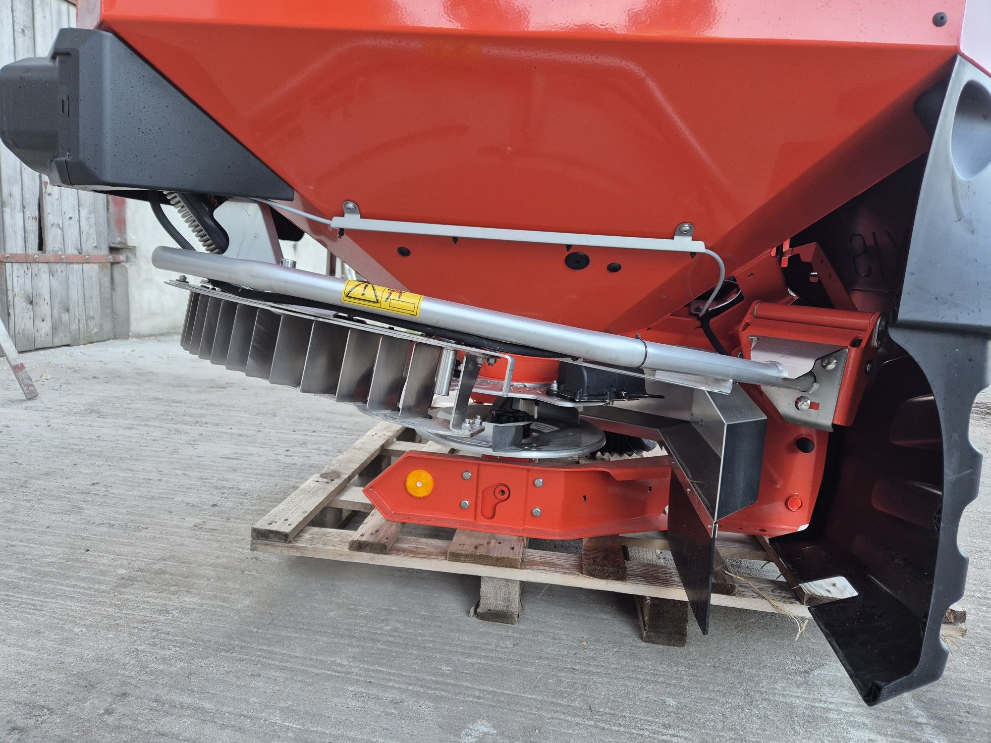 Rauch Axis-M 30.2 EMC