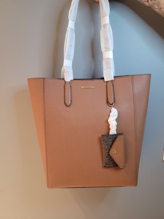 Piękna shopperka Michael Kors