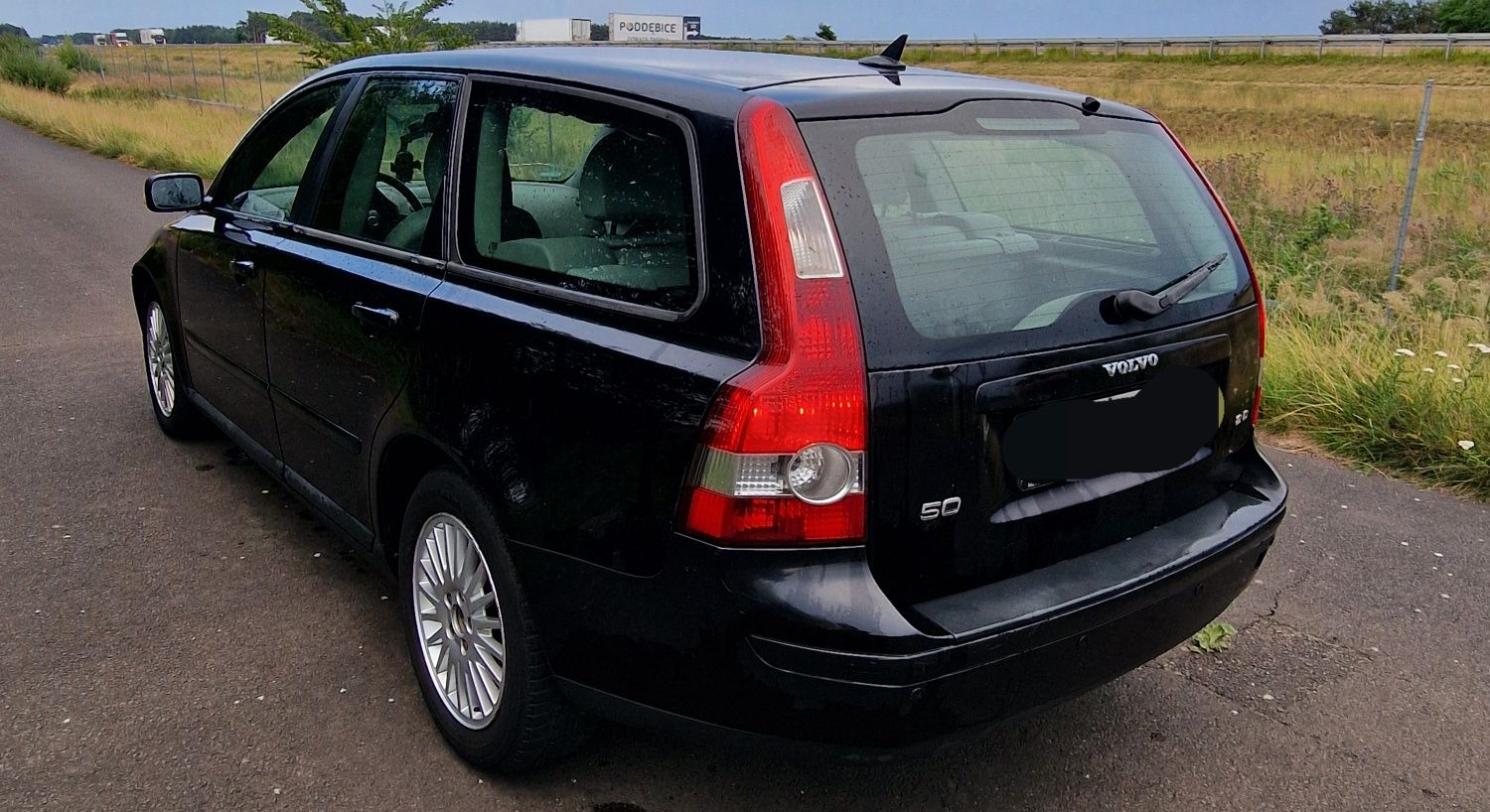 Części volvo v50 s40 2.0 136km 1.6 109km 1.8 125km alternator skrzynia