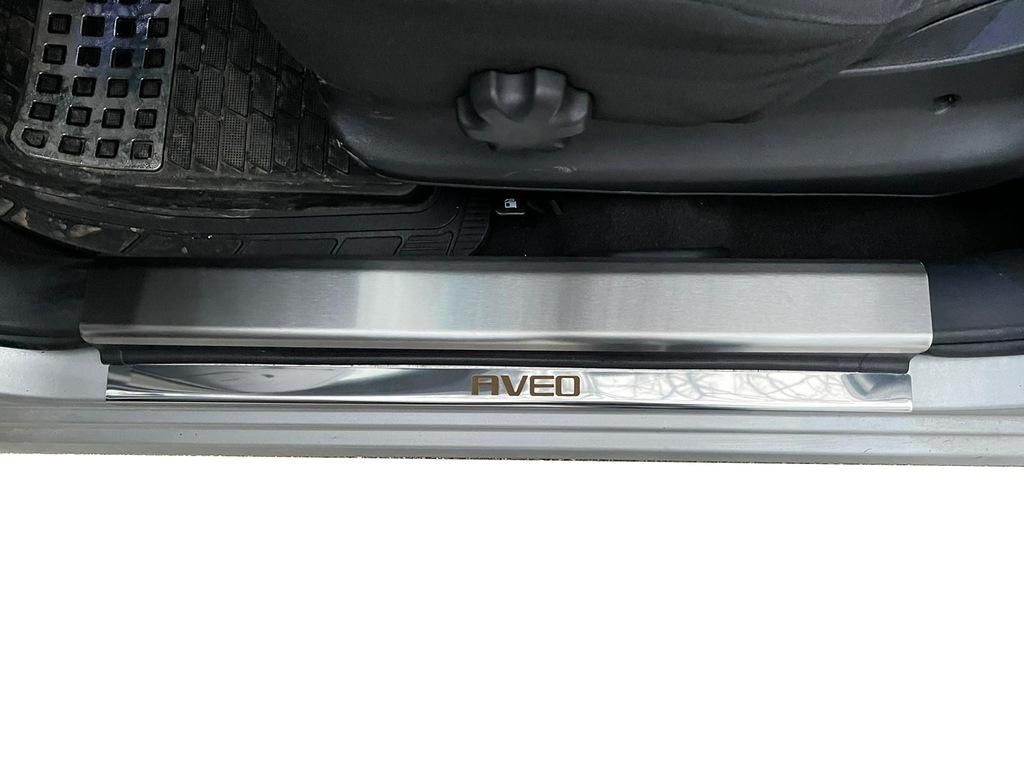 Chevrolet Aveo 2005-2011 Накладки на пороги Carmos (4 шт, нерж.)