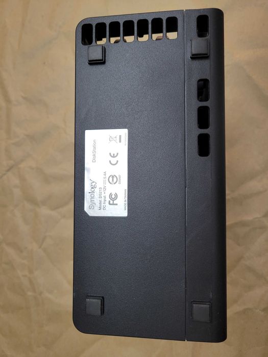 Сетевое хранилище Synology DS213 NAS мережеве сховище