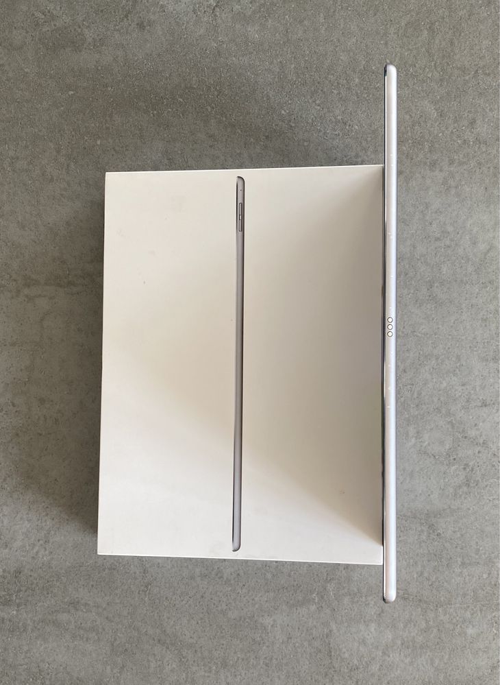 ML3K2LL/A iPad Pro 12,9 Wi-Fi + Cellular 128GB Space Gray Model A1652