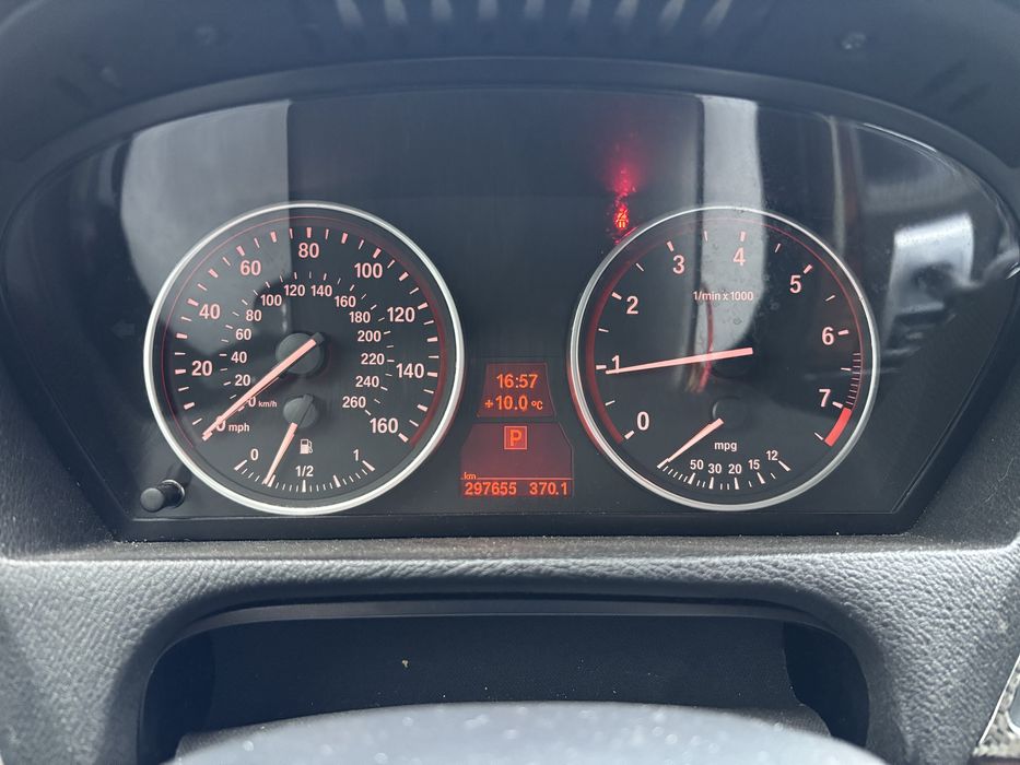 BMW X5 e70 3.0  2013